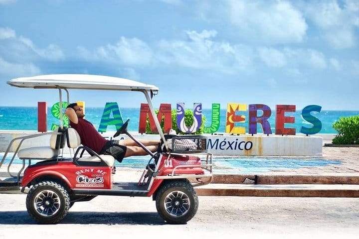 Full-Day Boat Tour to Isla Mujeres from Cancun with Lunch 3