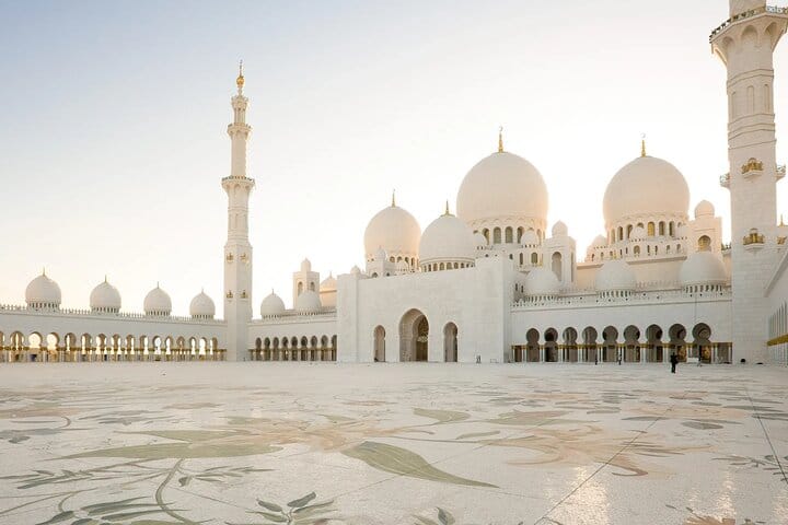 Private Full Day City Tour in Abu Dhabi – From Abu Dhabi