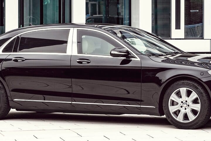 One Way Private Transfer from Marseille to Antibes 2