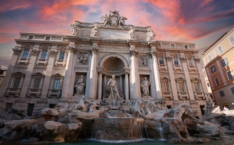 Photography Session at Rome's Trevi Fountain