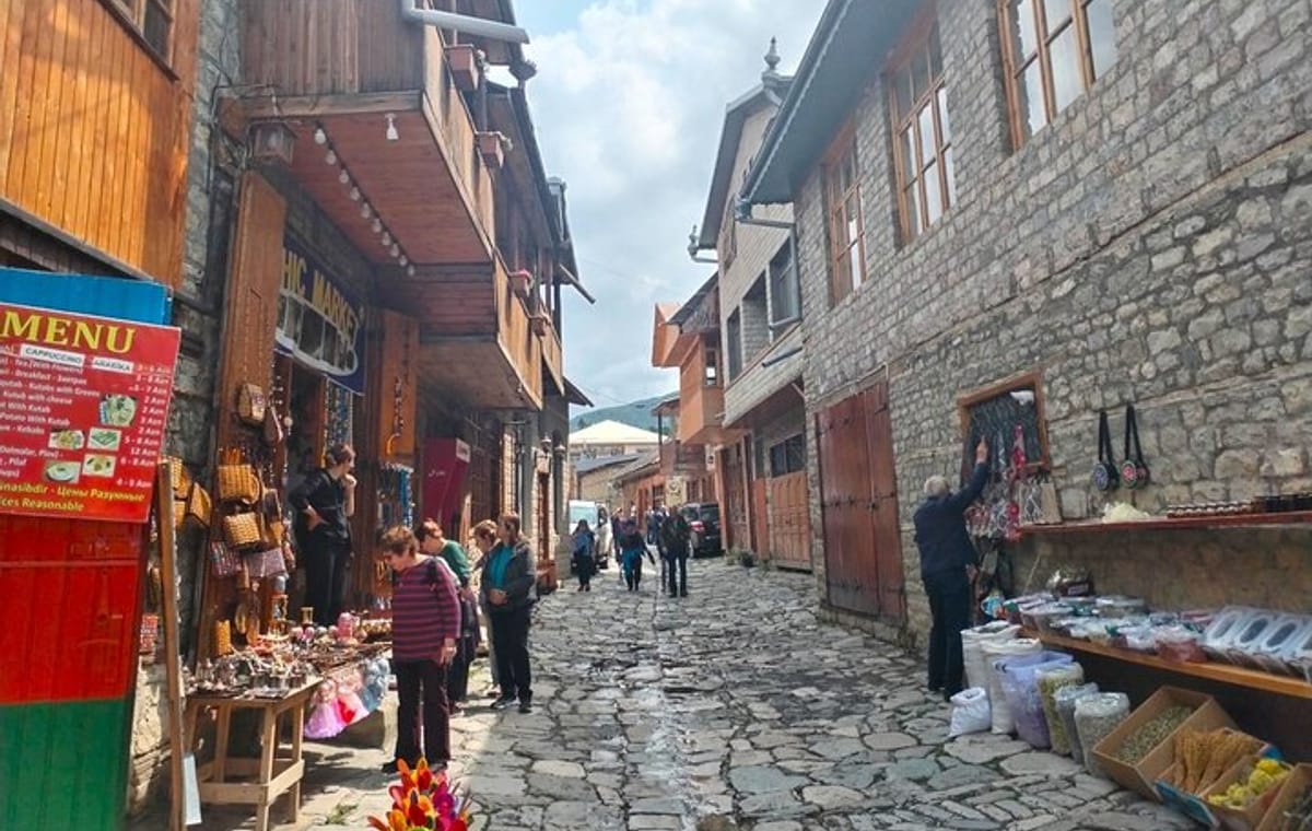 A Full Day Shamakhi and Lahij Private Tour