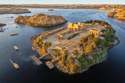 Private Half-Day Tour of High Dam and Philae Temple from Luxor