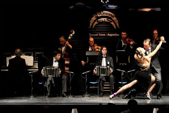 La Ventana Tango Show with Optional Dinner in Buenos Aires