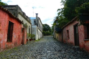 Colonia Day Trip & Optional Private Transfers from Buenos Aires