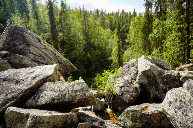 Auttiköngäs Wilderness Hike