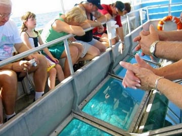 Private Glass Bottom Boat Tour in Hurghada, Egypt