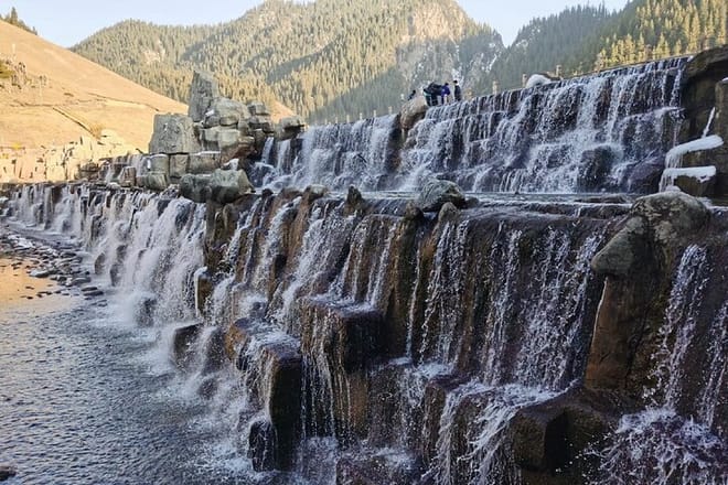 Private Day Tour to Nanshan Pasture and Tianshan Grand Canyon photo 4