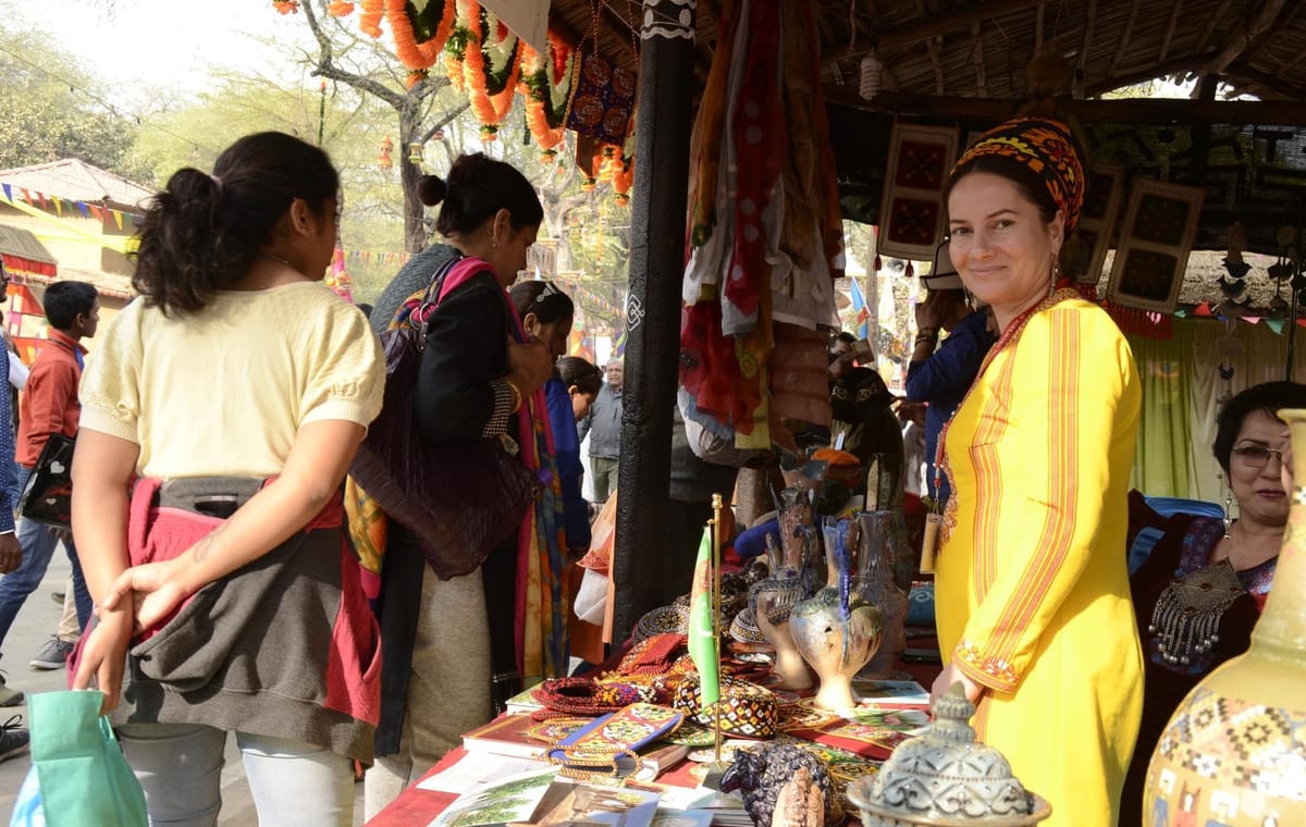 Heritage Tour of Delhi, Agra, Badami, and Bengaluru