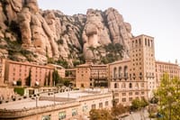 Late-start Montserrat, Food & Wine with Cogwheel Train 1