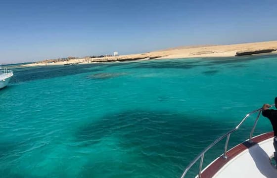 Hurghada :  Hula Hula Snorkeling Trip – Full Day ” Fall In Love “