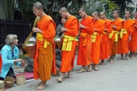 Monks Morning Almsgiving Tour – Traditional Food Offering 1