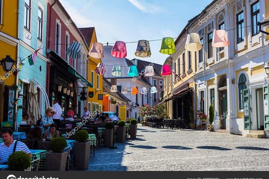 Half Day Szentendre and Visegrad Private Tour from Budapest With Wine Tasting and Lunch