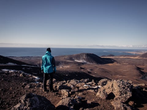 5-Day Essential Iceland – Golden Circle, South Coast, Optional Ice Cave tour, Snaefellsnes & Volcano Tour, photo 2