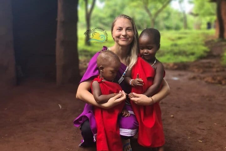 Zanzibar Swim with Dolphins and Turtles Visit at the Aquarium