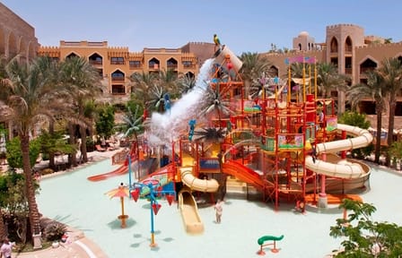 Makadi Water World Day Trip with Transfer from Hurghada