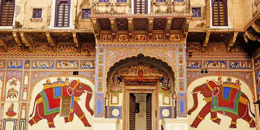 Crown of India: The Royal Rajasthan Experience