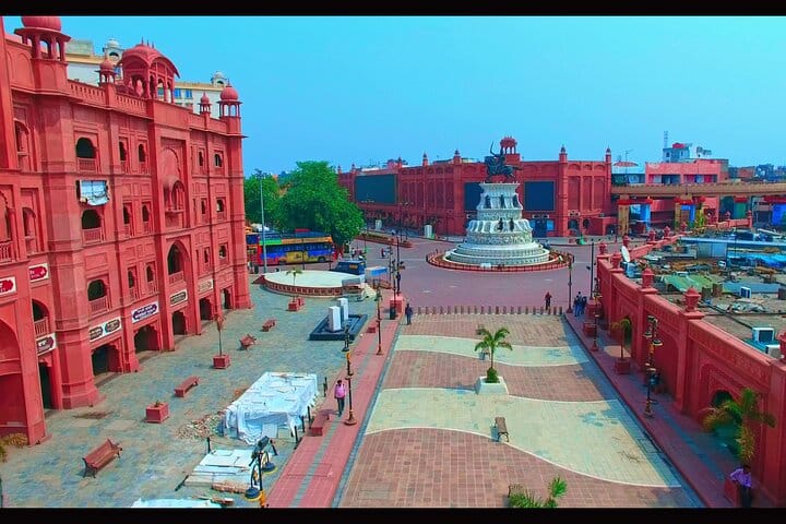 Amritsar: Golden Temples & Historic Sites Tour