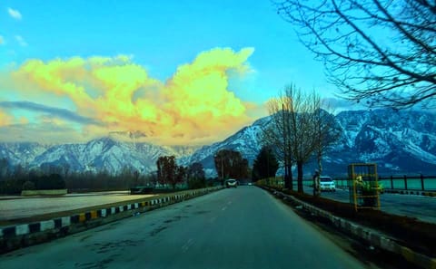 5-Day Nature and Adventure Tour in Srinagar, Kashmir