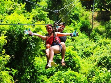 Roatan Eco Adventure: Zipline, Wildlife Park, and Snorkeling