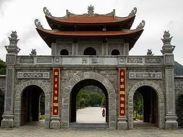 Tam Coc - Hoa Lu