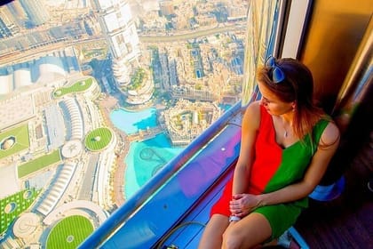 Burj Khalifa Ticket with The Roof Top Meal in Dubai
