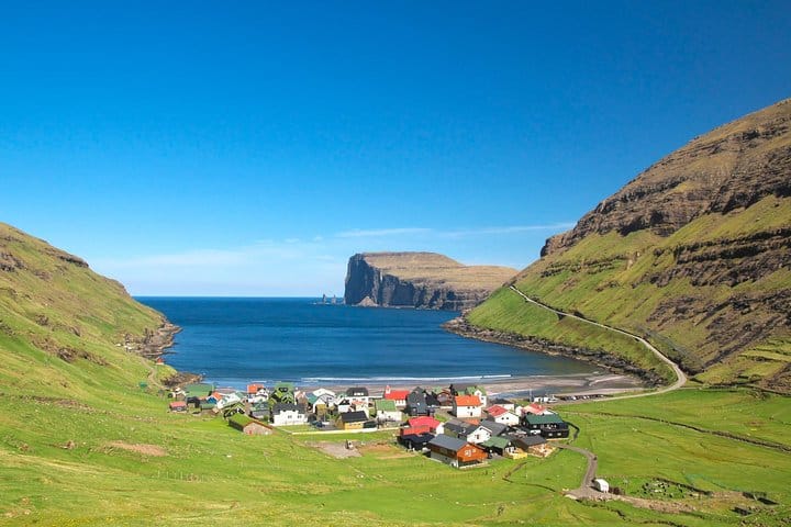 Highlights of the Faroe Islands | Group Tour 2