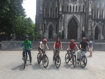 AMAZING BIKING TOUR AROUND HANOI CITY AND COUNTRYSIDE WITH LOCAL GUIDE|