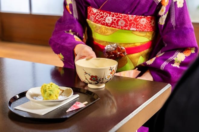 Exclusive Tea Ceremony with Geisha in Tokyo 6