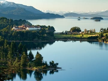 Llao Llao Hiking Tour with Hotel Transfer in Bariloche