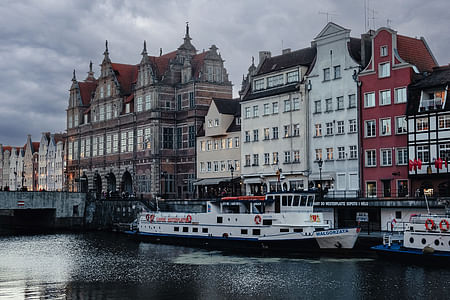 Berlin to  Gdansk private  taxi transfer
