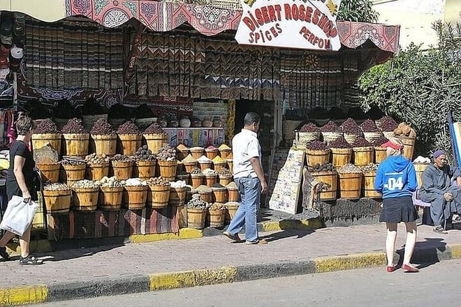 VIP City Tour With Sea Food Lunch Big Mosque &amp; shopping -Hurghada