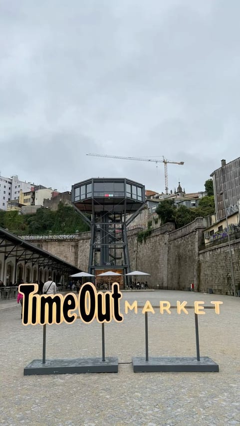 Porto Masterclass: Old Town Walking Tour with Medium Charcuterie & Drink 9