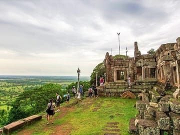 Prek Toal Birds Sanctuary & floating Village Private Tours from Siem Reap