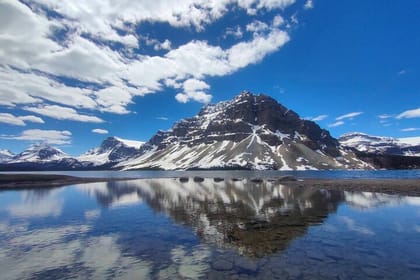 Lake Louise, Moraine Lake, Peyto Lake, Crowfoot Tour from Banff