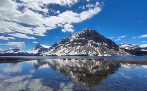 Lake Louise and Moraine Lake Day Tour from Banff