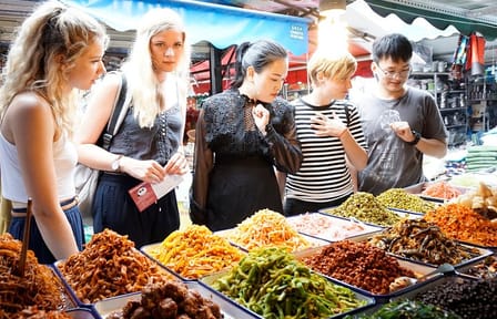 Chengdu Cooking Class with Local Market Ingredient Tour