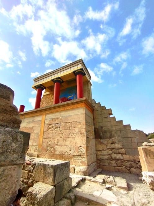 Knossos Palace, Archaeological Museum & Heraklion City  9