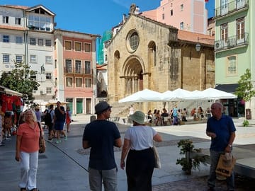 Private Walking Tour of Coimbra's Historic Downtown Landmarks