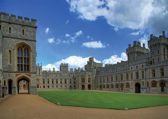 Windsor Castle - Afternoon Tour from London photo 3