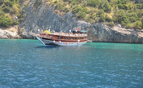 All-Inclusive Boat Trip to National Park from Kusadasi
