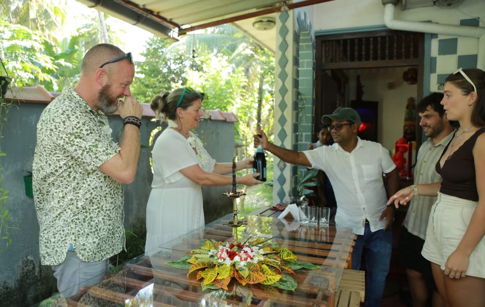 Dinner with a Local Family in Galle's Hidden Gems