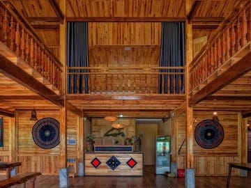 Sapa Authentic Experience 2 Days Tour Overnight in Homestay
