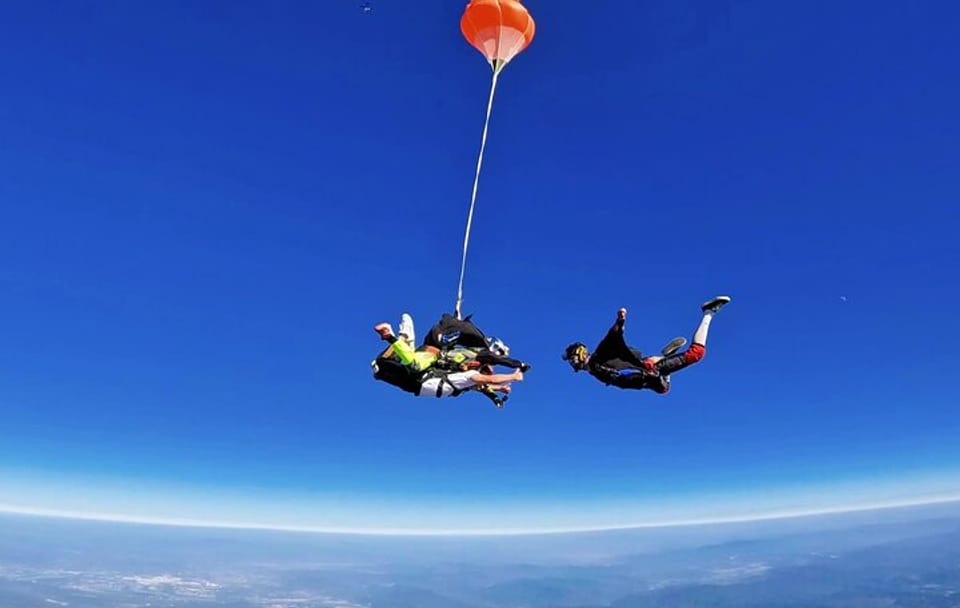 Tandem Skydive Experience Over Chongqing with Photos