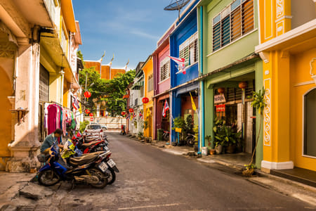 Private Phuket Taste And Walk Tour