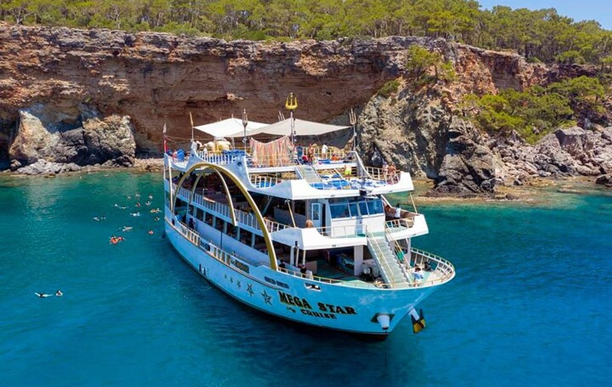 Antalya Mega Star Yacht Tour with Lunch, Foam Party & Transfer