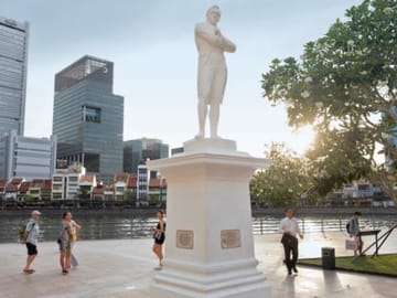 Walking Tour of Singapore's Civic District and River