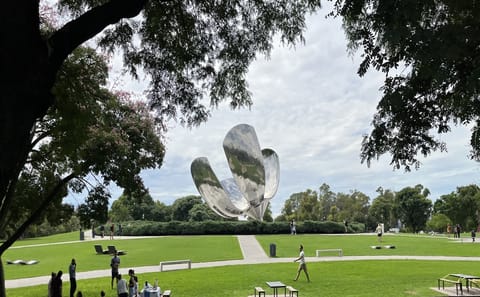 Small Group City Tour and River Cruise in Buenos Aires
