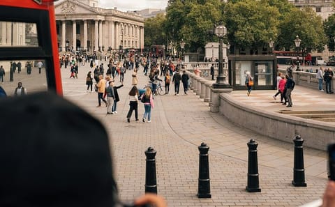 London Highlights Full-Day Tour with Guided Sightseeing