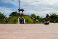 Car Hire & Driver: DA NANG CITY CENTER - HUE (STOP AT LANG CO, HAI VAN) (FULL-DAY) 9