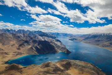 17-Day Cultural Tour of Agra, Gulmarg, and Kashmir